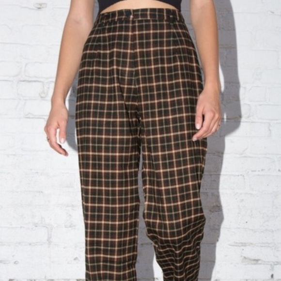 brandy melville straight leg plaid pants - Picture 2 of 2